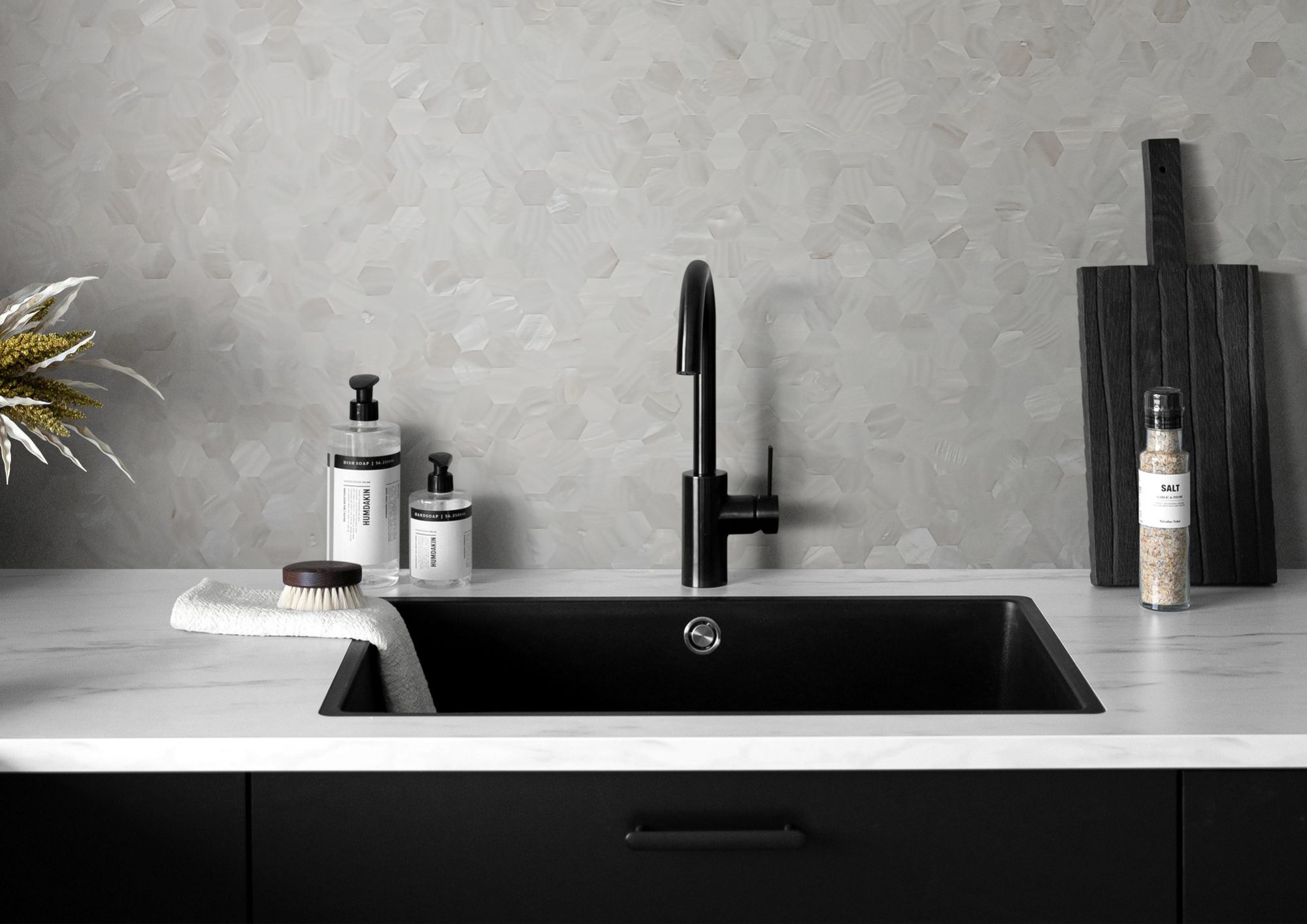 Classic wall panel Bianco Hexagon